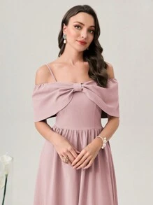 Modelyn 露肩蝴蝶結純色連身裙 - 粉色 - 查看 3