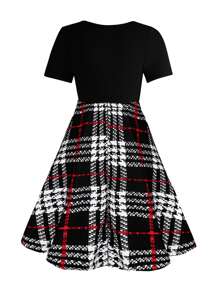 SHEIN Clasi 大尺碼女式方領短袖千鳥格緊身連身裙 - 黑色 - 查看 2