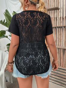 SHEIN LUNE Plus Size Printed V-Neck Short Sleeve T-Shirt - Black - View 2