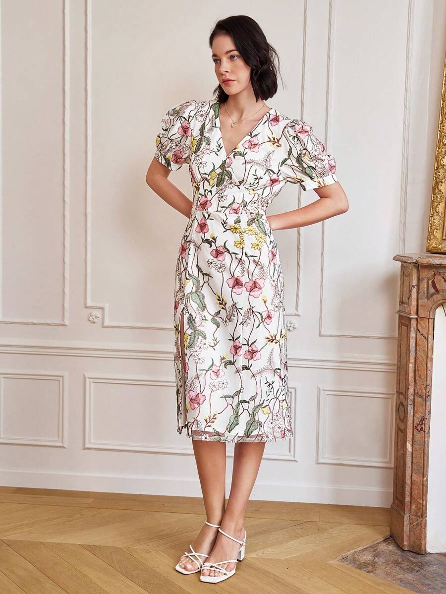 SHEIN Frenchy 女式v領印花泡泡袖時尚分裂連衣裙