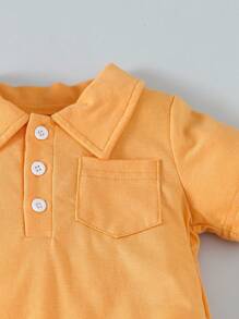 Bộ đồ liền thân tay ngắn màu trơn cho bé trai có túi, cổ áo sơ mi và quần short kẻ caro, trang phục thường ngày xuân/hè - trái cam - Xem 6