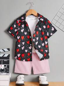 SHEIN Juego De Camisa De Manga Corta Con Estampado De Corazones Lindos Y Pantalones Cortos De Un Solo Color Para Niños Jóvenes - Rosa - Ver 1
