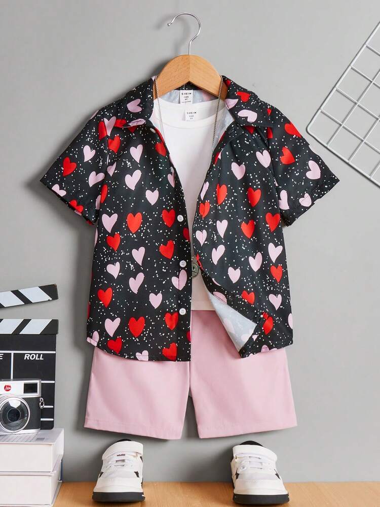 Young Boys' Cute Heart Printed Loose Fit Shirt And Solid Color Shorts Set