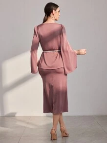Modelyn 純色V領披肩袖上衣與魚尾下擺裙 2件套 - 珊瑚粉 - 查看 2