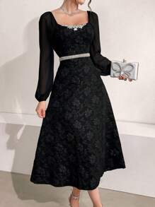 Modelyn 花卉提花方领灯笼袖连衣裙，优雅晚会长裙 - 黑色 - 查看 5