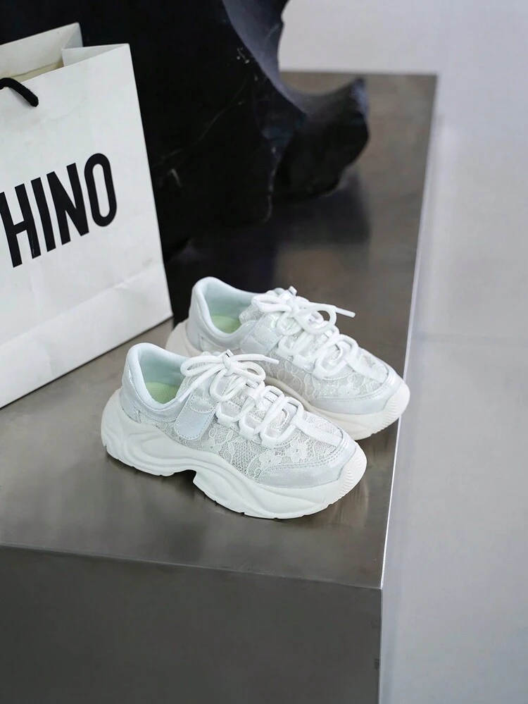 Fashionable And Versatile Breathable Lace Mesh Casual Chunky High Heel Sports Sneakers For Kids