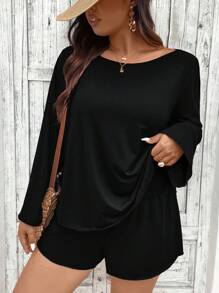 SHEIN LUNE 大尺碼純色喇叭袖上衣和短褲套裝 - 黑色 - 查看 5