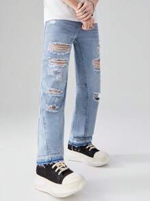 Teen Boy's Distressed Jeans With Pockets