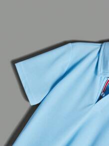 SHEIN 馬紋短袖領衫少年男童夏季款，休閒風格