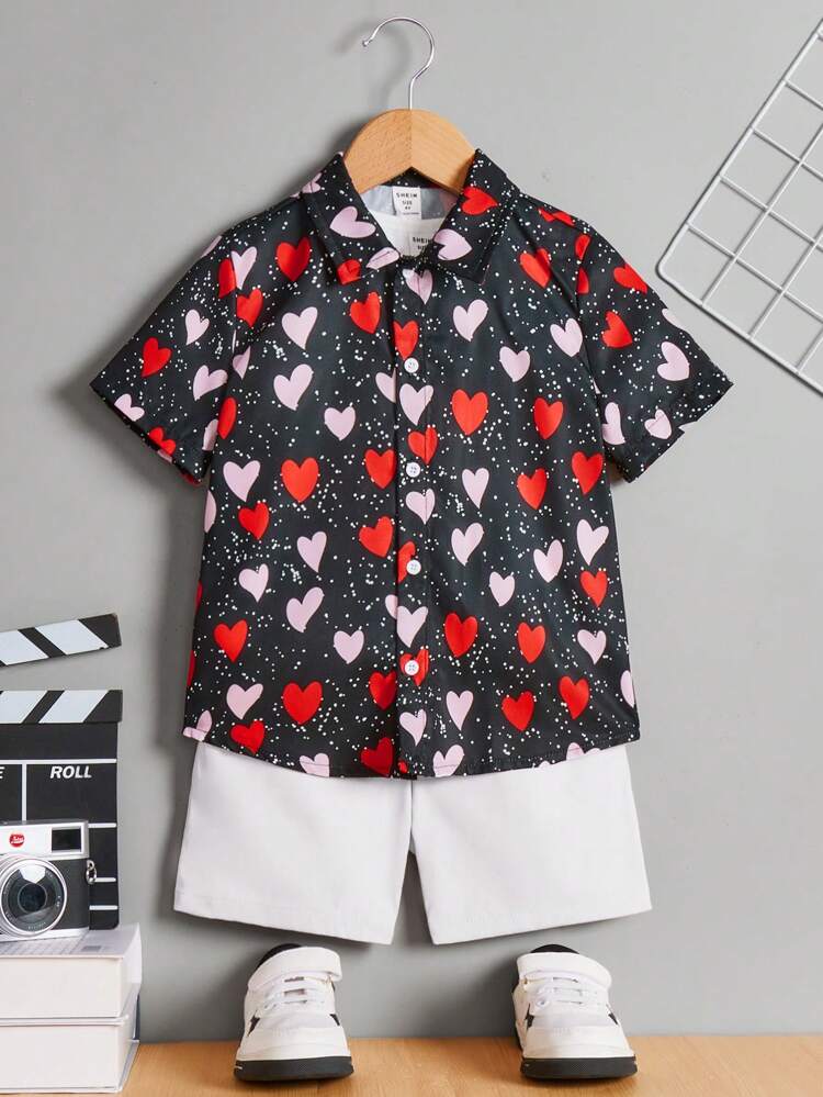 Young Boys' Cute Loose-Fit Heart Print Shirt And Solid Color Shorts Set