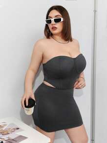 SHEIN ICON Plus Size Women's Strapless Top And Bodycon Skirt Set - Grey - View 3