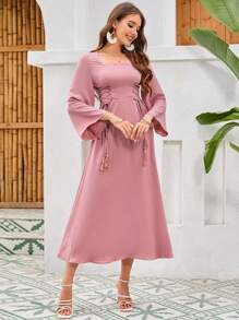 Mulvari 女士側面綁帶鈴鐺袖連身裙