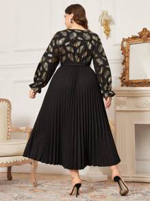 Modelyn Plus Size Women's Feather Pattern Pleated Hem Dress - Multicolor - View 2
