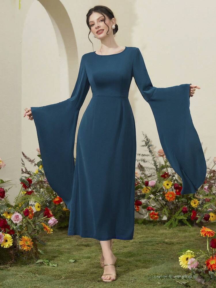 Women's Round Neck Solid Color Bell Sleeve Dress Fall Cloth For Women