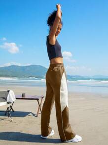 In My Nature 女性彈性腰彩色拼接戶外褲 - 卡其色 - 查看 3