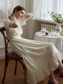 Simple Retro Rose Embroidered Lace Square Neck Midi Wedding  Dress Cottagecore Dress - White - View 4