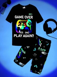 SHEIN 適合青少年男孩穿著的休閒時尚遊戲機印花短袖睡衣套裝,附短褲內衣,織物面料 - 彩色 - 查看 1