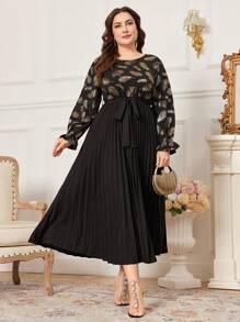 Modelyn Plus Size Women's Feather Pattern Pleated Hem Dress - Multicolor - View 1