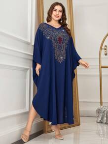 Al Najma 大码女式装饰蝙蝠袖阿拉伯服装，优雅晚会礼服 - 藏蓝色 - 查看 1