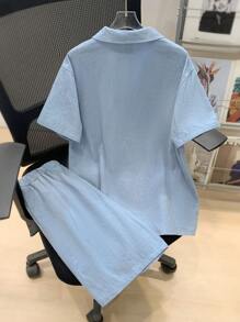 Conjunto De Dos Piezas Para Niños Preadolescentes: Camisa De Manga Corta De Color Sólido Con Bolsillos Y Pantalones Cortos De Color Sólido, Tela Tejida, Adecuado Para Vacaciones Casuales - Azul - Ver 2