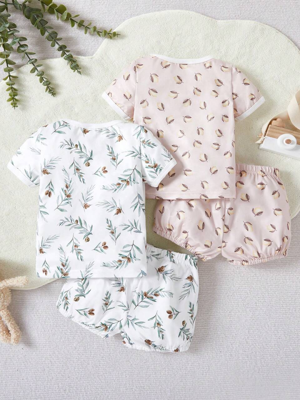 Baby Girl Simple Full Print Short Sleeve Top And Shorts Sleepwear Set, Pack Of 2