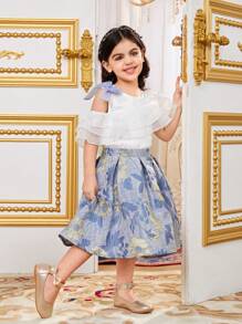 SHEIN Set aus 2 Teilen für Kleine Mädchen: Gerüschte Bluse mit Puffärmeln und Jacquard Rock