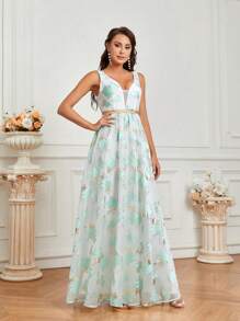 SHEIN Belle Elegant, Romantic, Elegant, Gorgeous And Dignified Women's Green Organza Three-Dimensional Gold Edge Cut V-Neck Gold Ribbon Decoration High Waist A-Shaped Volume Umbrella Hem Backless Holiday Season Graduation Season Prom Formal Evening Dress - Cadet Blue - View 4