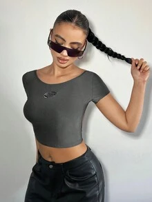 SHEIN ICON Top Corto De Noche De Verano Para Mujer Estilo Y2k Con Diseño De Recorte Trasero Y Estampado De Letras - Gris - Ver 4