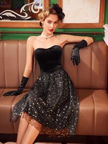 SHEIN DECDS 絲絨無肩帶上衣和金箔印花擴腳裙復古派對兩件套裝 - 黑色 - 查看 5