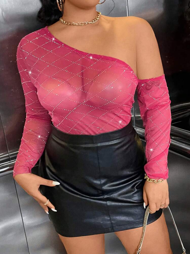 Plus Size Women's One Shoulder Perspective Fashion Top