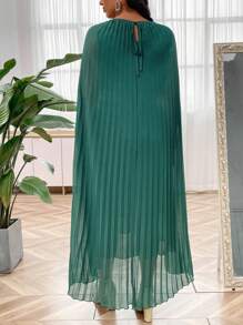 SHEIN Clasi Solid Color Casual Round Neck Cape Sleeve Pleated Dress - Green - View 2