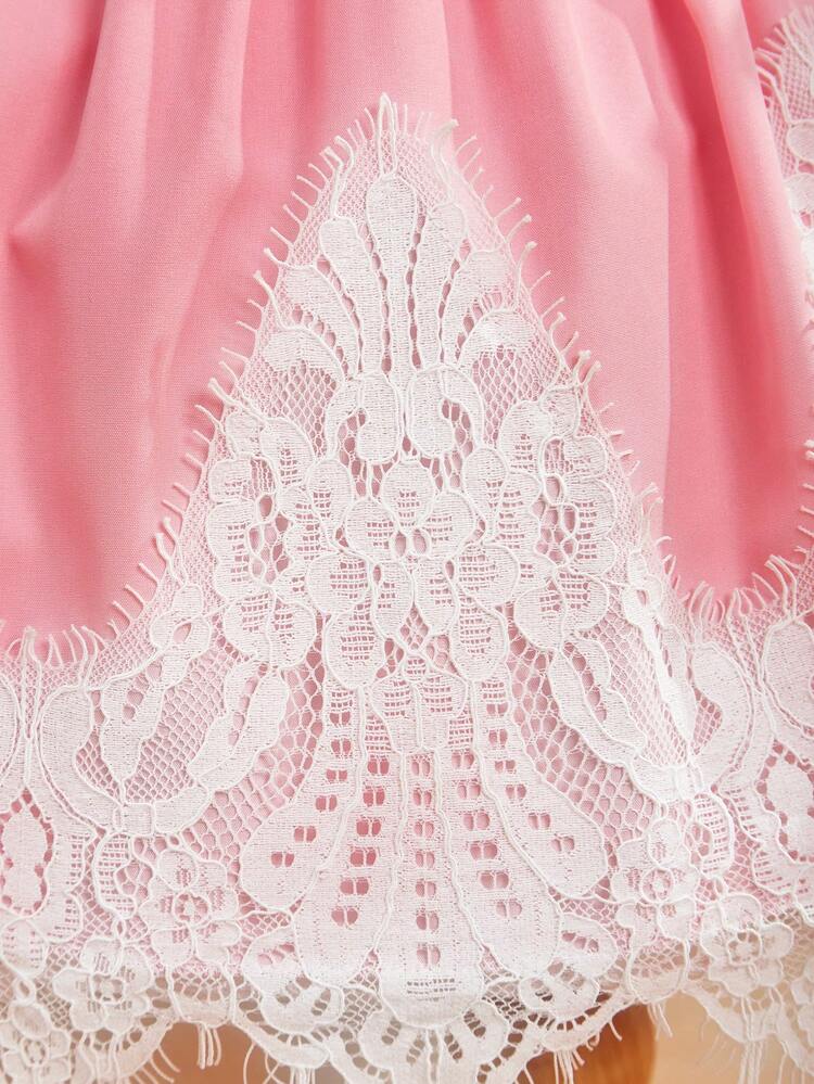 Baby Girl Elegant Palace Style Lace Patchwork Dress With Bow Knot Suitable For Parties