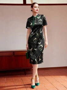 MOTF PREMIUM 絲綢花卉印花旗袍領口開叉裙 - 黑色 - 查看 5