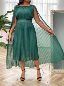 SHEIN Clasi Solid Color Casual Round Neck Cape Sleeve Pleated Dress - Green - View 3