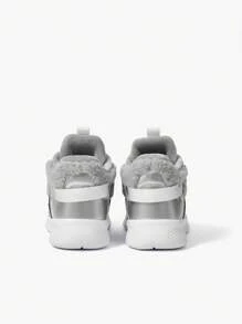Fashionable And Comfortable Children's Sports Shoes With Rotating Buttons And Added Warmth - Silver - View 5
