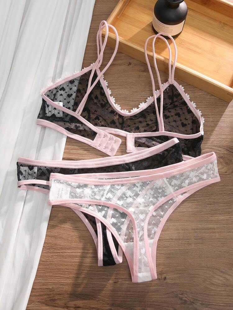 2 Sets Women's Sexy Lace Floral Decorated Bralette With Adjustable Straps And Wire-Free Design