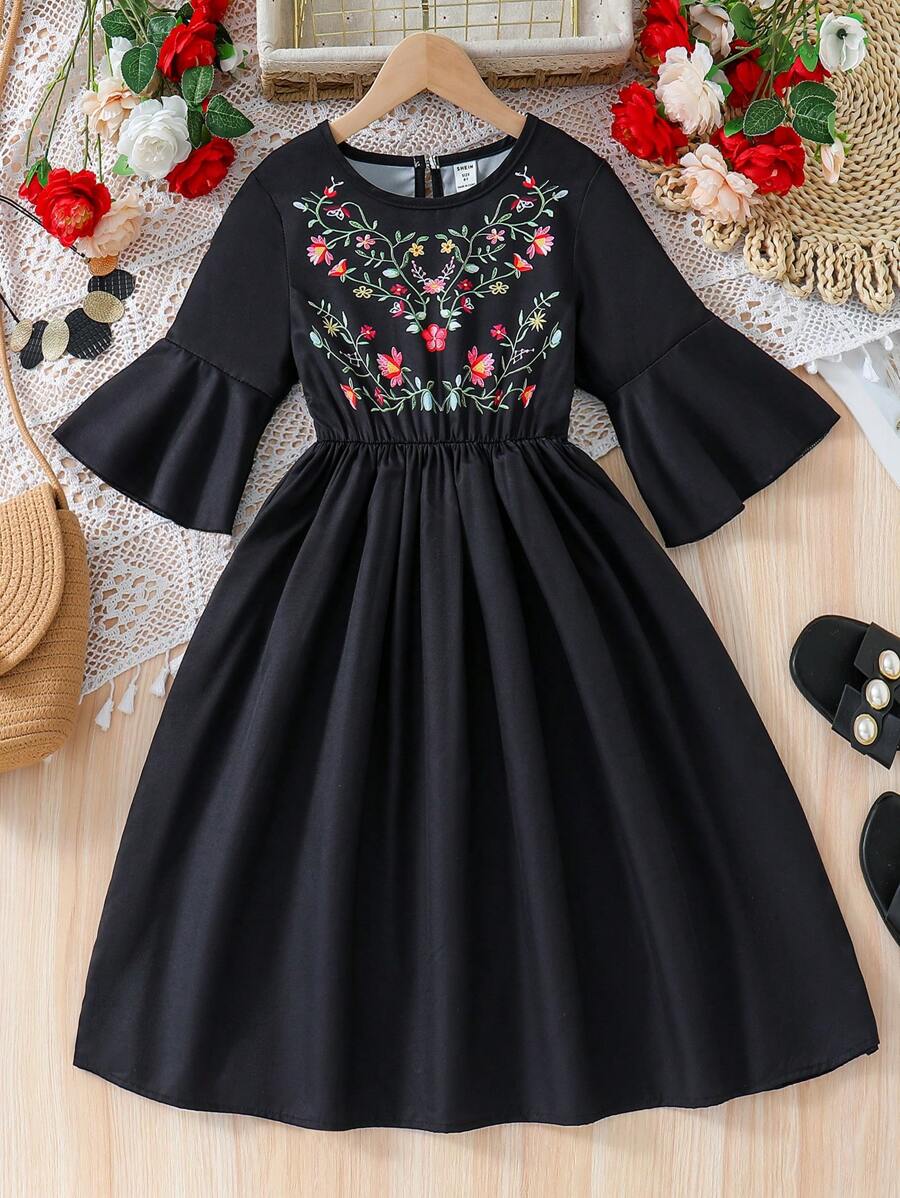 SHEIN Tween Girl Floral Embroidery Flared Sleeve Dress - Black - View 1