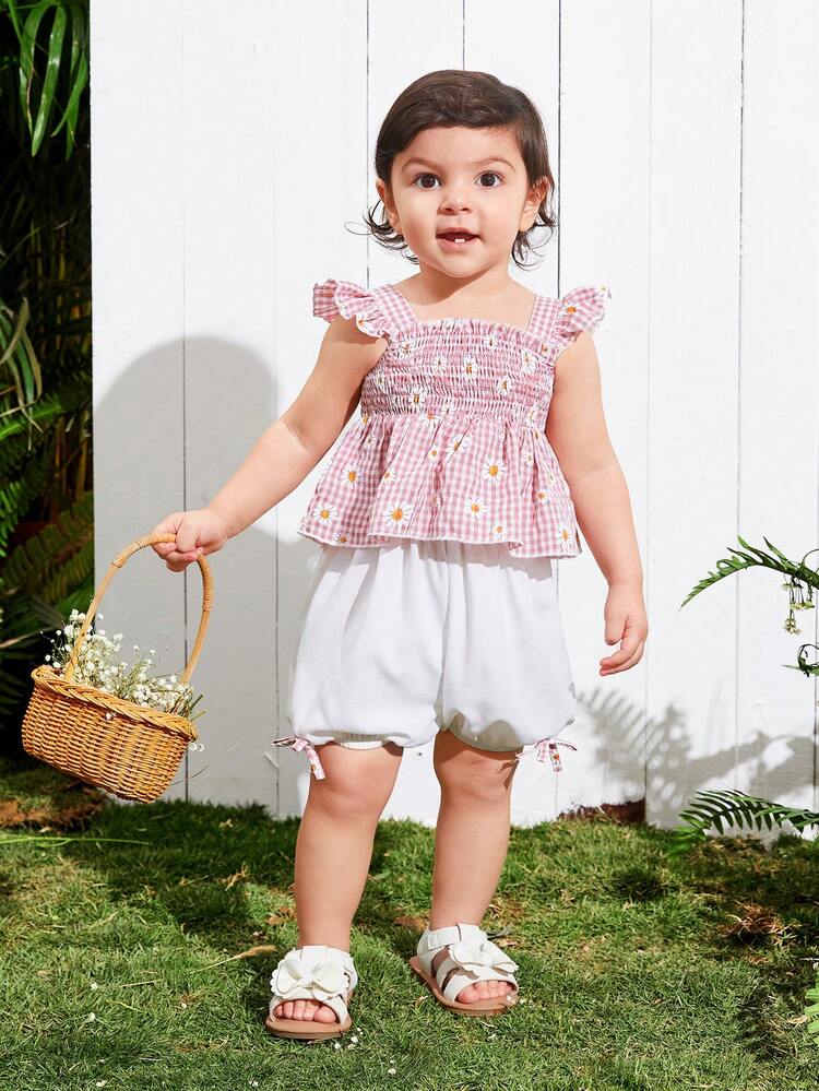 Baby Girl Summer Holiday Gingham & Flower Pattern Flutter Sleeve Top And Elastic Waist Shorts Set