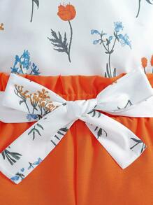 SHEIN Young Girl's Plant Printed Ruffle Sleeve Top And Shorts Set