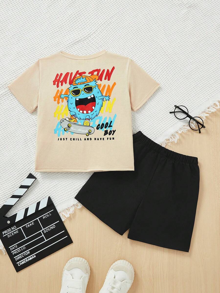 SHEIN 男孩圓領卡通印花休閒舒適塗鴉短袖和短褲套裝 - 黑色 - 查看 1