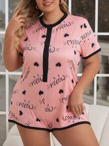 Plus Size Heart Printed Short Sleeves Round Neck One-Piece Pajamas - Pink - View 4