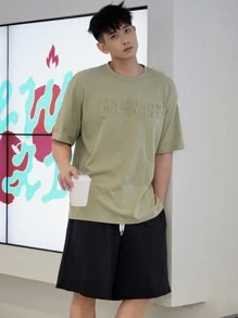 DAZY Men's Letter Embossed Short Sleeve T-Shirt, Summer 2pcs/Set - Multicolor - View 1