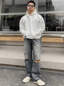 DAZY Men's Distressed Jeans With Pockets - Medium Wash - View 4