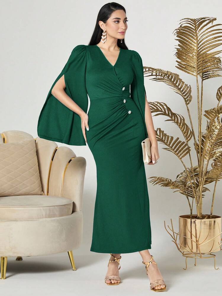 Ladies' Solid Color V-Neck Cape Sleeve Arabic Style Dress