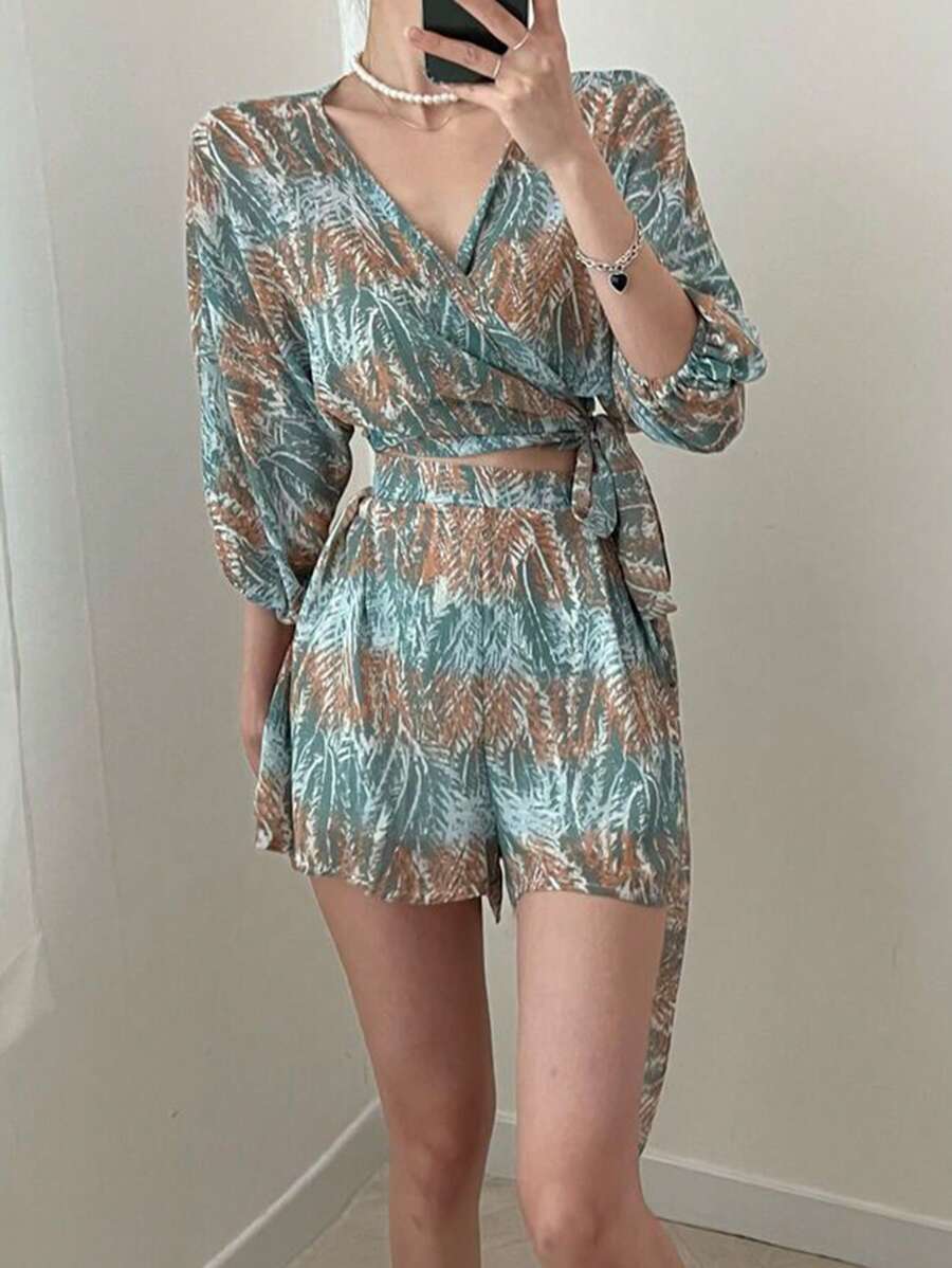 DAZY Women's Floral Printed Shirt And Shorts Set - Multicolor - View 1