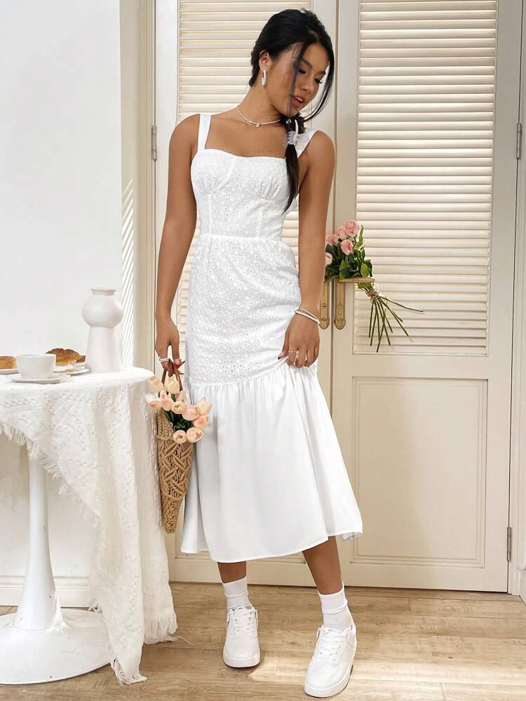 A-Line Spaghetti Strap Dress With Jacquard Ruffle Hem