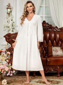 Women's Lace Trimmed Cami Nightgown And Robe Set, Sleepwear - White - View 1