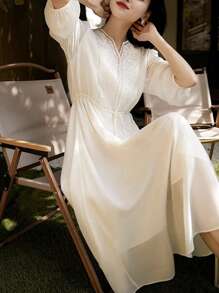 Vestito a-line con vita stringata