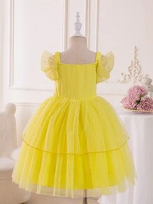 SHEIN Glamorique Kids Vestido de princesa amarillo hinchado de tul floral con connotaciones festivas para niña en cumpleaños, bodas, presentaciones o feriados, y como vestido formal elegante