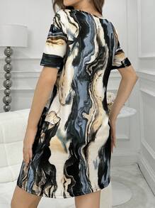 Vestido pijama con cuello redondo y manga corta, estilo de tinta y lavado, para ropa de dormir